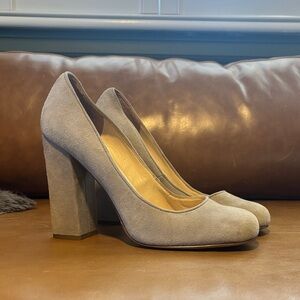 Boutique 9 suede gray block heel pumps